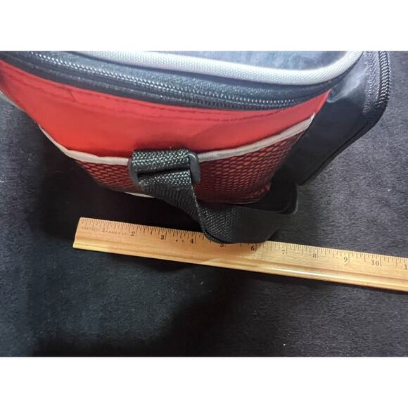 The Original‎ Koozie Red & Black LUNCH BOX COOLER With AM FM RADIO Musicooler - Picture 9 of 9